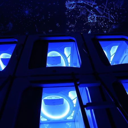 Subspace Hostel Zagrzeb Zewnętrze zdjęcie