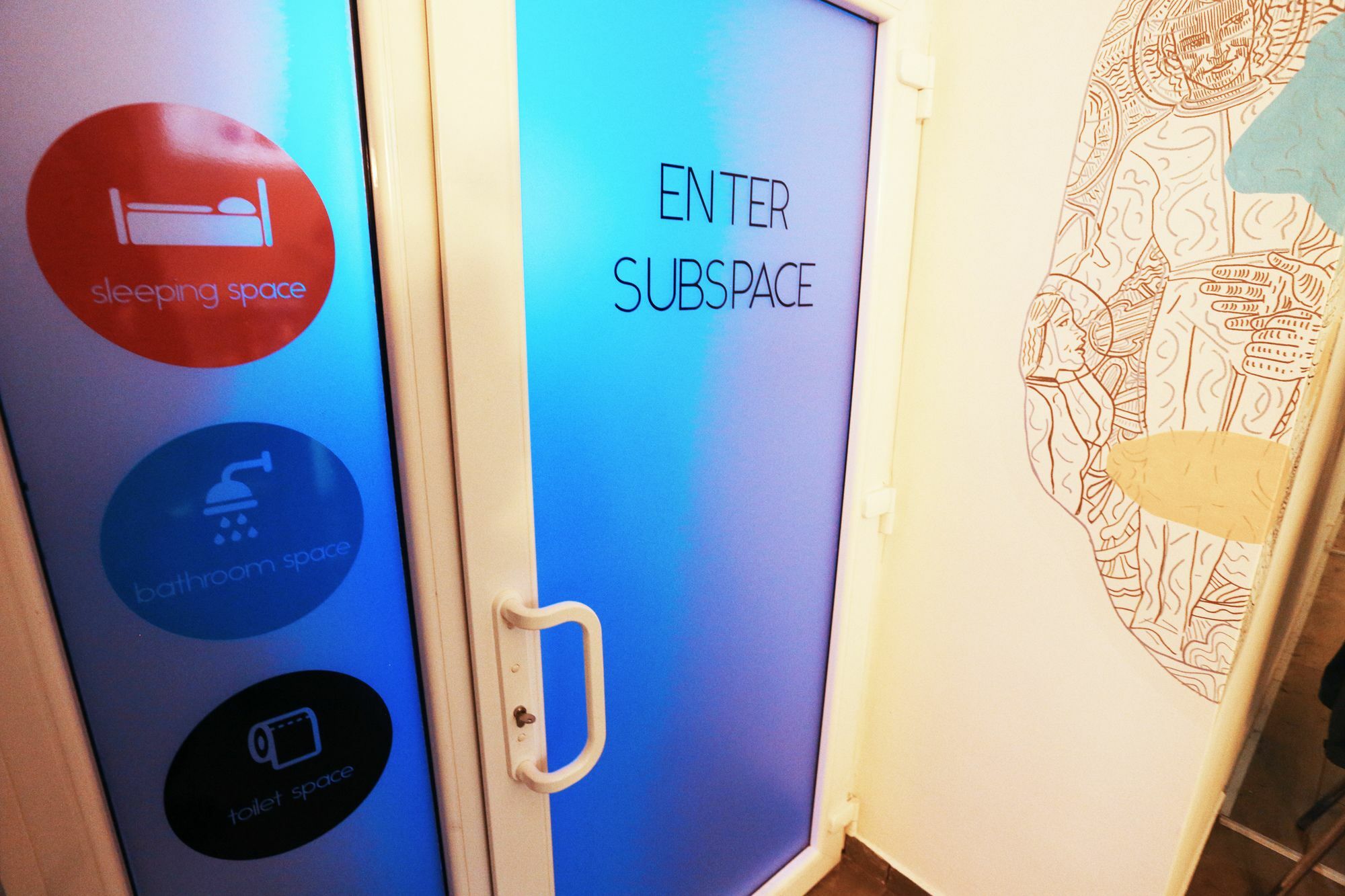 Subspace Hostel Zagrzeb Zewnętrze zdjęcie